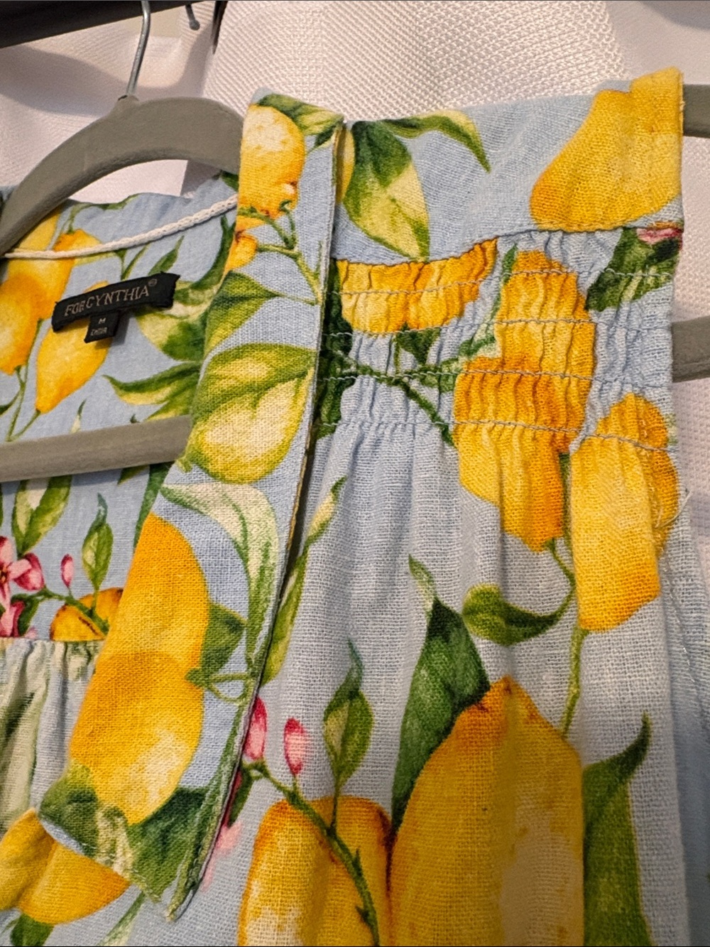 For Cynthia Light Blue Lemon Print Sleeveless Linen Blouse - Picture 3 of 4